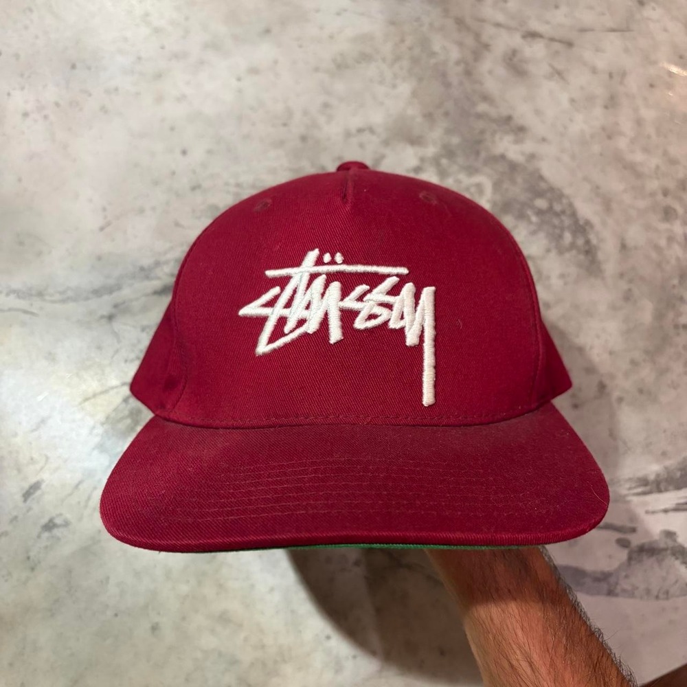 Stussy Snapback Hat Mens Burgundy Red White Embroidered Logo Cap 1311052